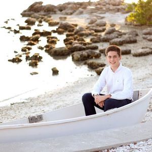 Meet your Posher, Phillip